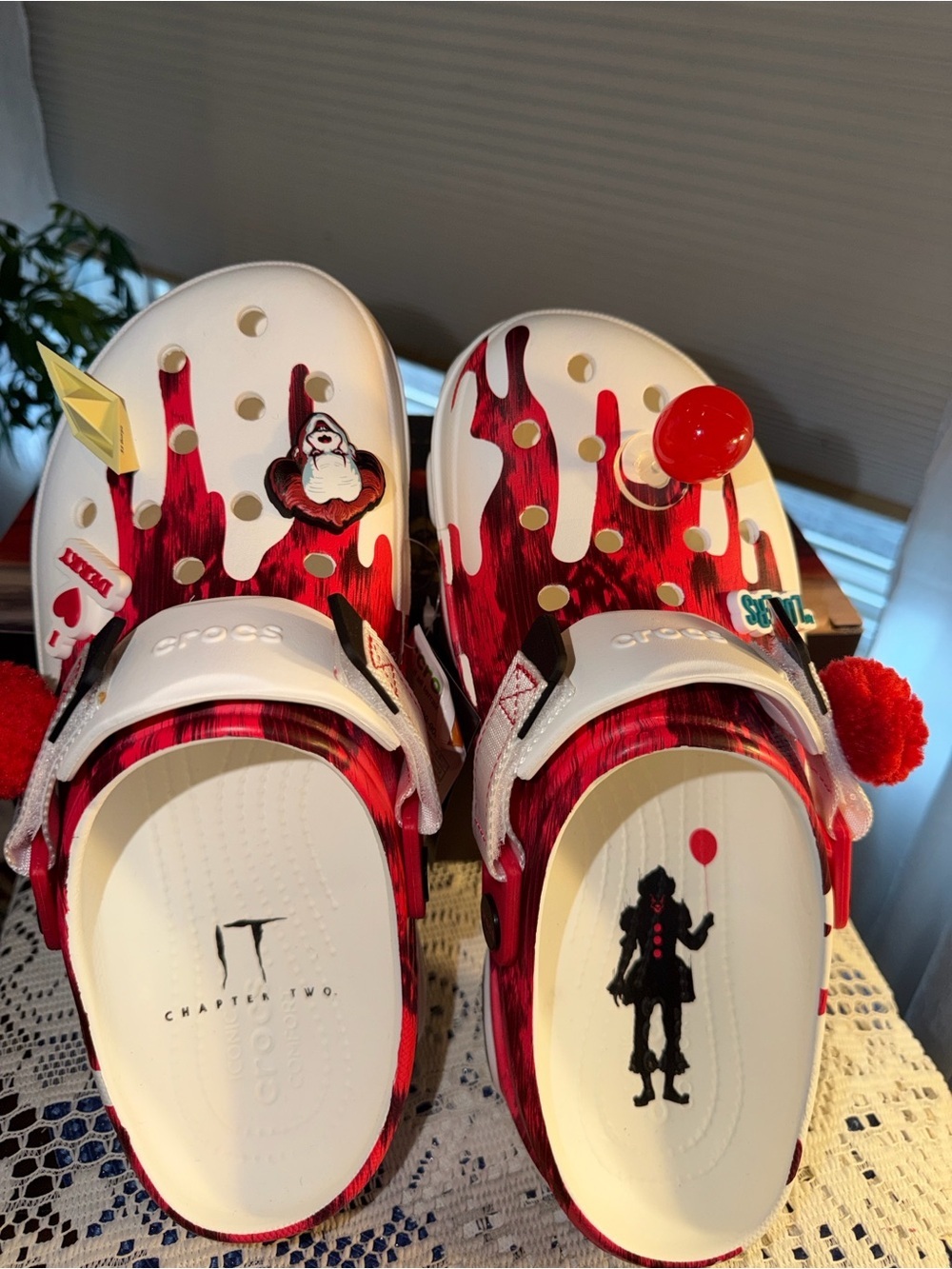 Crocs IT Pennywise All-terrain Clogs. Horror Movie Collector - Picture 2 of 7